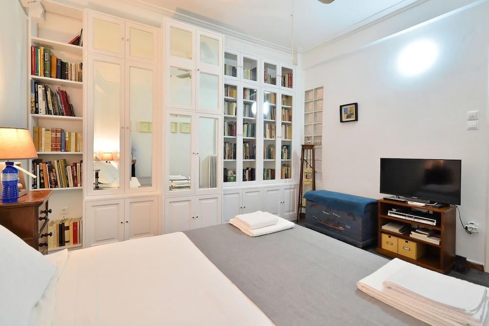 Plaka Elegant Apartment Atene Esterno foto