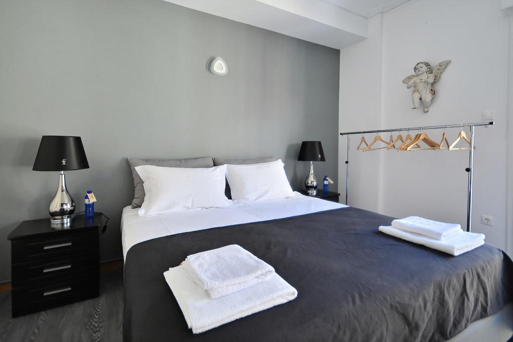 Plaka Elegant Apartment Atene Esterno foto
