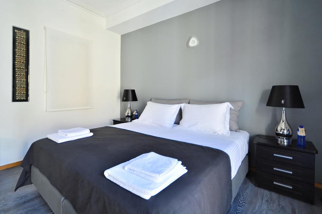 Plaka Elegant Apartment Atene Esterno foto