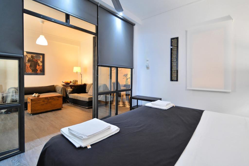 Plaka Elegant Apartment Atene Esterno foto