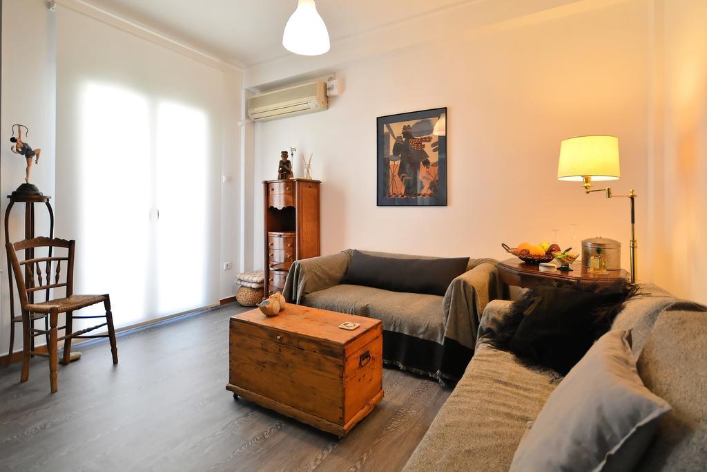 Plaka Elegant Apartment Atene Esterno foto